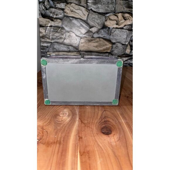 Box - Picture 12 of 12